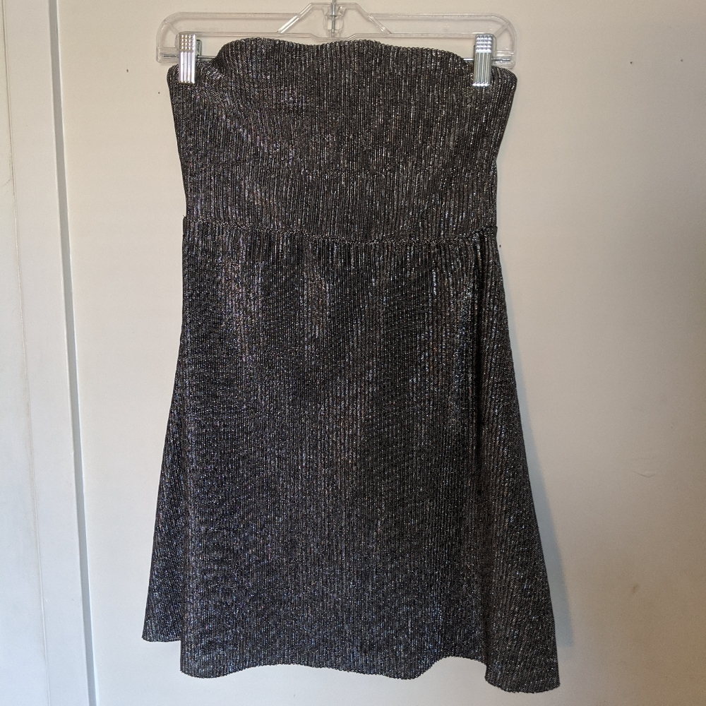 2 FOR $30 ✨ shimmery tube top mini dress